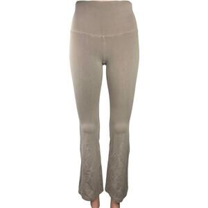 Aritzia TNA Chill Atmosphere Beige Flare Boot Cut Yoga Leggings Sweat Pants